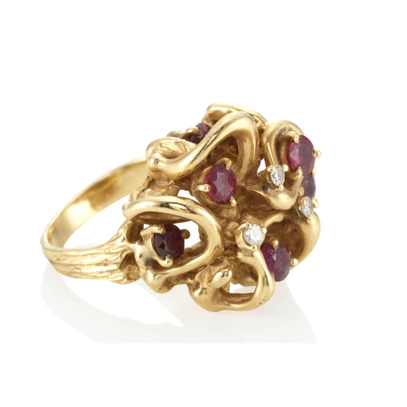 Vintage Heavy Estate 14K Gold Ruby & Diamond Cluster Cocktail ring - Picture 2 of 4
